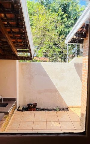 Casa à venda com 280m², 5 quartos e 3 vagas