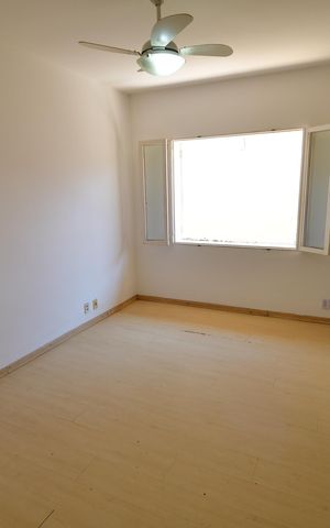 Casa à venda com 280m², 4 quartos e 3 vagasQuarto 4 - Suíte