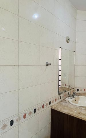 Casa à venda com 280m², 5 quartos e 3 vagas