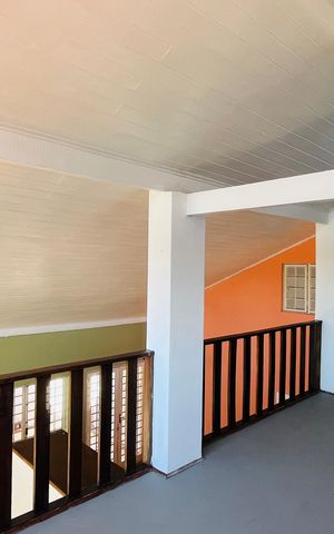 Casa à venda com 280m², 5 quartos e 3 vagas