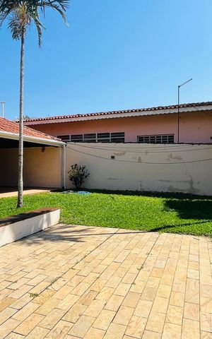 Casa à venda com 280m², 5 quartos e 3 vagas