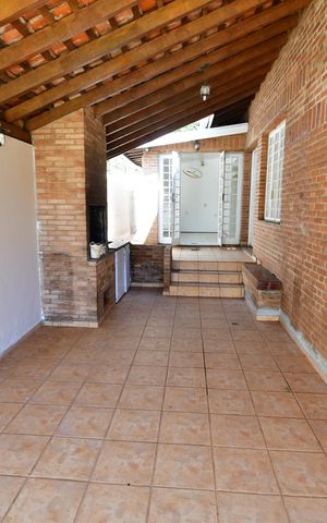 Casa à venda com 280m², 4 quartos e 3 vagasChurrasqueira