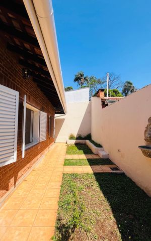 Casa à venda com 280m², 5 quartos e 3 vagas