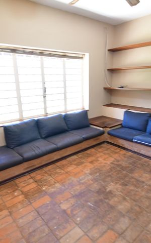 Casa à venda com 280m², 4 quartos e 3 vagasSala