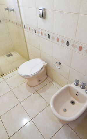 Casa à venda com 280m², 4 quartos e 3 vagasBanheiro Social
