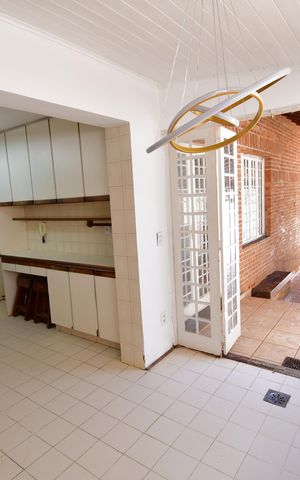 Casa à venda com 280m², 4 quartos e 3 vagasCozinha
