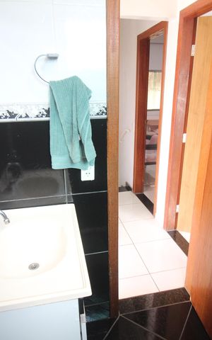 Casa à venda com 180m², 3 quartos e 2 vagasBanheiro 2