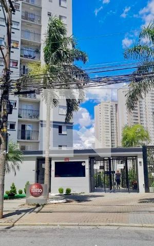 Apartamento para alugar com 55m², 2 quartos e 1 vaga Apartamento para alugar com 55m², 2 quartos e 1 vagaFachada e portaria