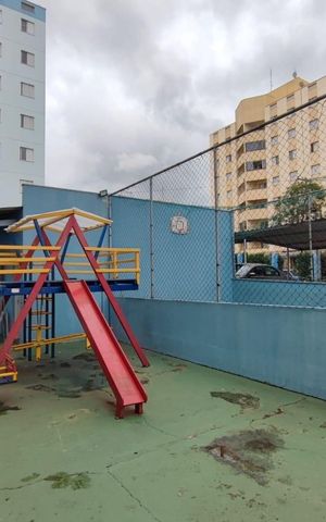 Apartamento para alugar com 69m², 2 quartos e 1 vaga Apartamento para alugar com 69m², 2 quartos e 1 vagaÁrea comum - Playground