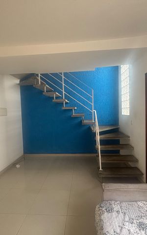 Casa para alugar com 64m², 2 quartos e 1 vaga Casa para alugar com 64m², 2 quartos e 1 vagaSala