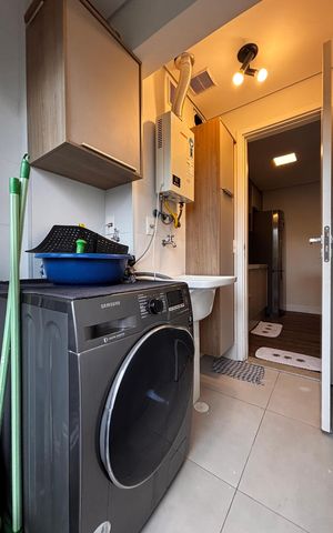 Apartamento à venda com 110m², 3 quartos e 2 vagas Apartamento à venda com 110m², 3 quartos e 2 vagasLavanderia