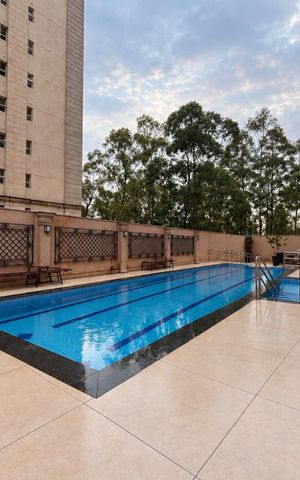 Apartamento à venda com 110m², 3 quartos e 2 vagas Apartamento à venda com 110m², 3 quartos e 2 vagasÁrea comum - Piscina
