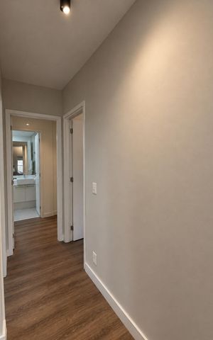 Apartamento à venda com 110m², 3 quartos e 2 vagas Apartamento à venda com 110m², 3 quartos e 2 vagasCorredor quartos