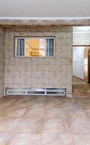 Casa para alugar com 210m², 3 quartos e 2 vagas Casa para alugar com 210m², 3 quartos e 2 vagasGaragem