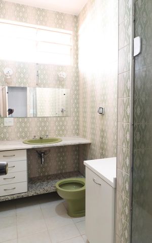 Casa para alugar com 200m², 3 quartos e 6 vagasBanheiro do Quarto 3