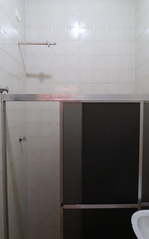 Casa para alugar com 200m², 3 quartos e 6 vagasBanheiro Social 2