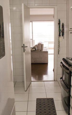 Apartamento à venda com 134m², 5 quartos e 2 vagas Apartamento à venda com 134m², 5 quartos e 2 vagasCozinha