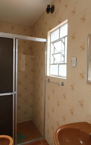 Casa para alugar com 241m², 3 quartos e 2 vagasBanheiro da Suíte