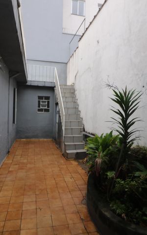 Casa para alugar com 241m², 3 quartos e 2 vagasQuintal