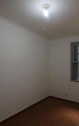 Casa para alugar com 241m², 3 quartos e 2 vagasQuarto