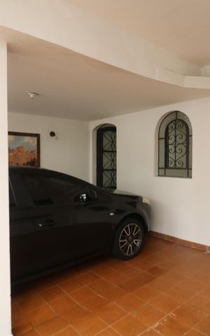 Casa para alugar com 241m², 3 quartos e 2 vagasGaragem