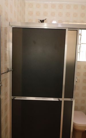 Casa para alugar com 241m², 3 quartos e 2 vagasBanheiro