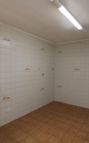 Casa para alugar com 241m², 3 quartos e 2 vagasCozinha