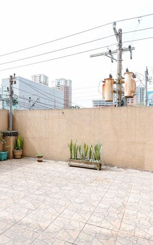 Apartamento à venda com 63m², 3 quartos e sem vaga Apartamento à venda com 63m², 3 quartos e sem vagaQuintal/Varanda