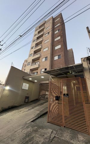 Apartamento para alugar com 55m², 2 quartos e 1 vaga Apartamento para alugar com 55m², 2 quartos e 1 vagaFachada