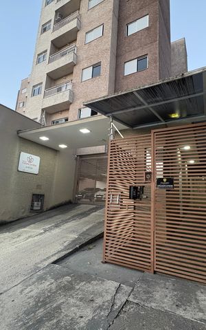 Apartamento para alugar com 55m², 2 quartos e 1 vaga Apartamento para alugar com 55m², 2 quartos e 1 vagaFachada