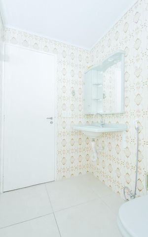Apartamento para alugar com 135m², 3 quartos e 2 vagasBanheiro 