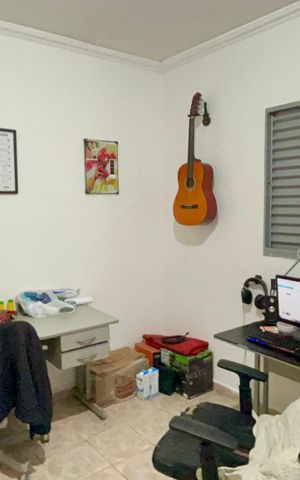 Casa à venda com 300m², 5 quartos e 5 vagas Casa à venda com 300m², 5 quartos e 5 vagasQuarto 4