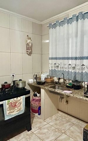 Casa à venda com 300m², 5 quartos e 5 vagas Casa à venda com 300m², 5 quartos e 5 vagasCozinha