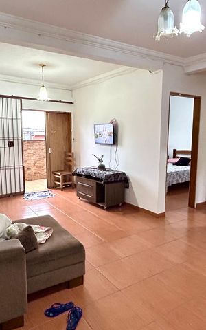 Casa à venda com 300m², 5 quartos e 5 vagas Casa à venda com 300m², 5 quartos e 5 vagasSala