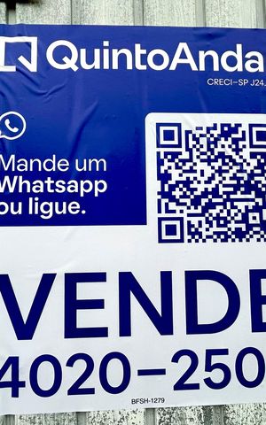 Casa à venda com 300m², 5 quartos e 5 vagas Casa à venda com 300m², 5 quartos e 5 vagasPlaca Aproximada