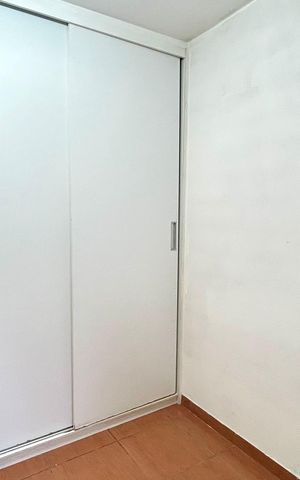 Casa à venda com 300m², 5 quartos e 5 vagas Casa à venda com 300m², 5 quartos e 5 vagasQuarto 1
