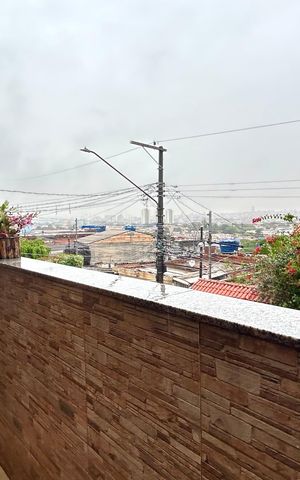 Casa à venda com 300m², 5 quartos e 5 vagas Casa à venda com 300m², 5 quartos e 5 vagasSacada