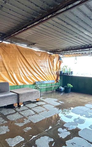Casa à venda com 300m², 5 quartos e 5 vagas Casa à venda com 300m², 5 quartos e 5 vagasChurrasqueira
