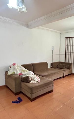 Casa à venda com 300m², 5 quartos e 5 vagas Casa à venda com 300m², 5 quartos e 5 vagasSala