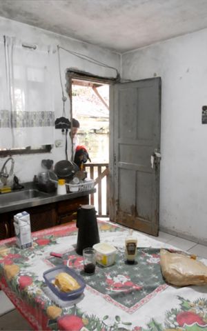 Casa à venda com 250m², 3 quartos e 3 vagas Casa à venda com 250m², 3 quartos e 3 vagasCozinha
