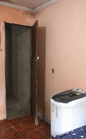 Casa à venda com 250m², 3 quartos e 3 vagas Casa à venda com 250m², 3 quartos e 3 vagasSuíte