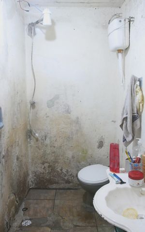 Casa à venda com 250m², 3 quartos e 3 vagas Casa à venda com 250m², 3 quartos e 3 vagasBanheiro