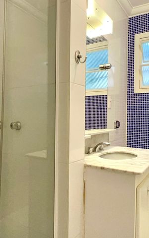 Apartamento para alugar com 140m², 3 quartos e 1 vaga Apartamento para alugar com 140m², 3 quartos e 1 vagaBanheiro