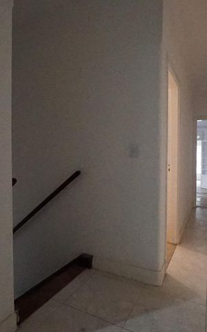 Casa para alugar com 123m², 3 quartos e 1 vagaCorredor