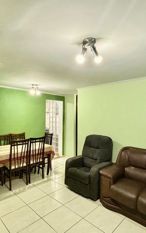 Apartamento à venda com 54m², 2 quartos e 1 vaga Apartamento à venda com 54m², 2 quartos e 1 vagaSala