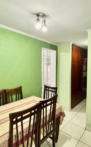 Apartamento à venda com 54m², 2 quartos e 1 vaga Apartamento à venda com 54m², 2 quartos e 1 vagaSala de Jantar