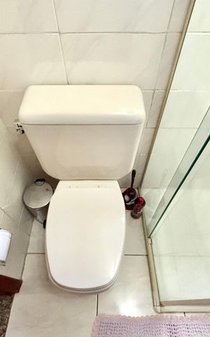 Apartamento à venda com 54m², 2 quartos e 1 vaga Apartamento à venda com 54m², 2 quartos e 1 vagaBanheiro