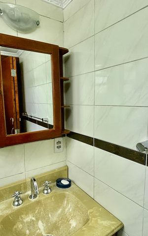 Apartamento à venda com 54m², 2 quartos e 1 vaga Apartamento à venda com 54m², 2 quartos e 1 vagaBanheiro