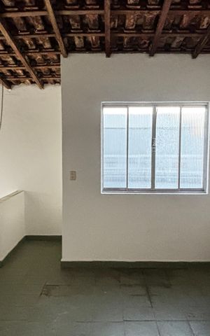 Casa para alugar com 50m², 3 quartos e 2 vagas Casa para alugar com 50m², 3 quartos e 2 vagasÁrea de Serviço