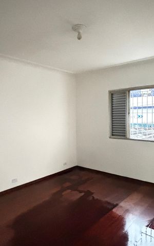 Casa para alugar com 50m², 3 quartos e 2 vagas Casa para alugar com 50m², 3 quartos e 2 vagasQuarto 1